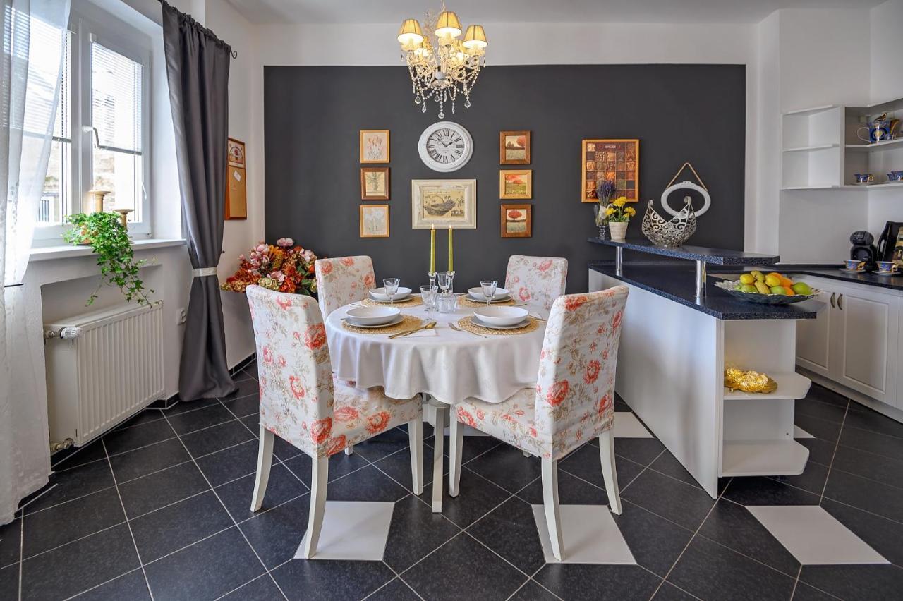 Apartment Alexis ブラチスラヴァ エクステリア 写真